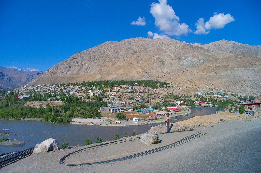 Taxi in Kargil